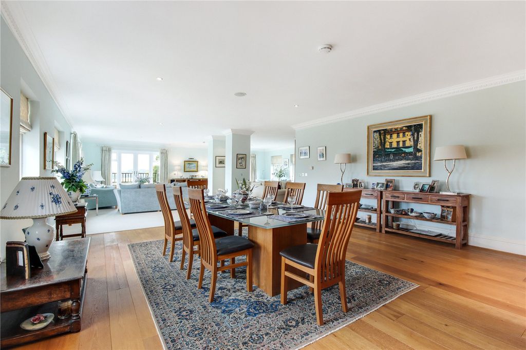 Property photo 2 of 29 Dining Room