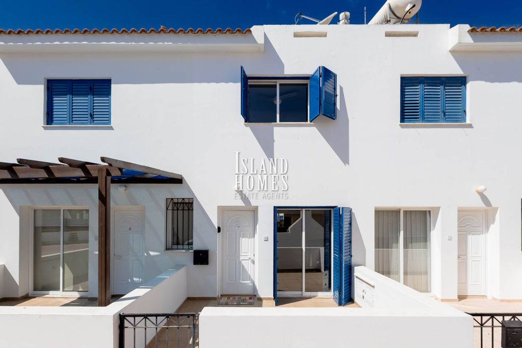 Property photo 1 of 27