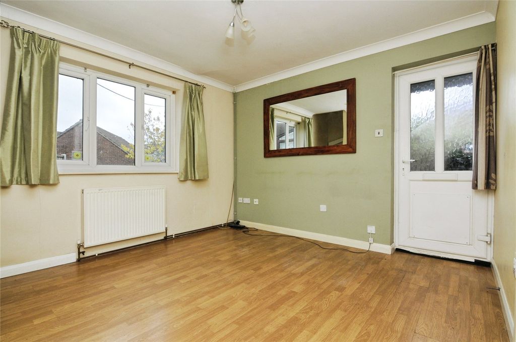 Property photo 2 of 13 Picture No. 03