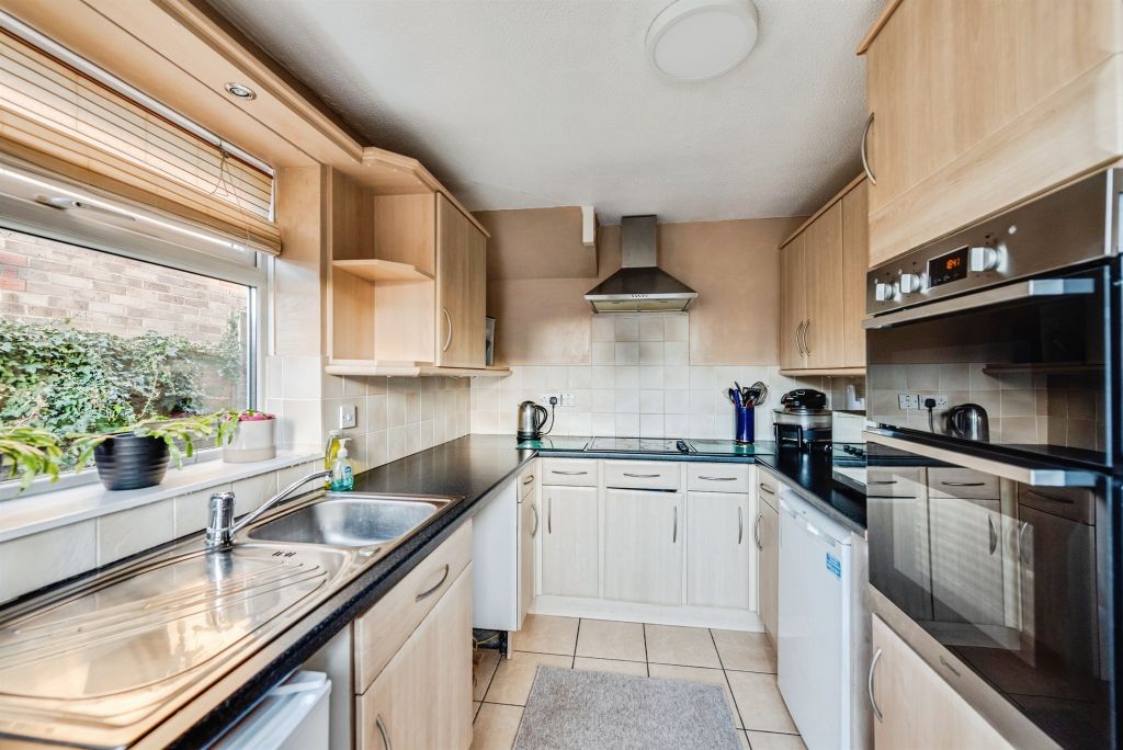 Additional image 8 of 3 bed semi-detached house for saleMarsh Lane, Headington, Oxford OX3