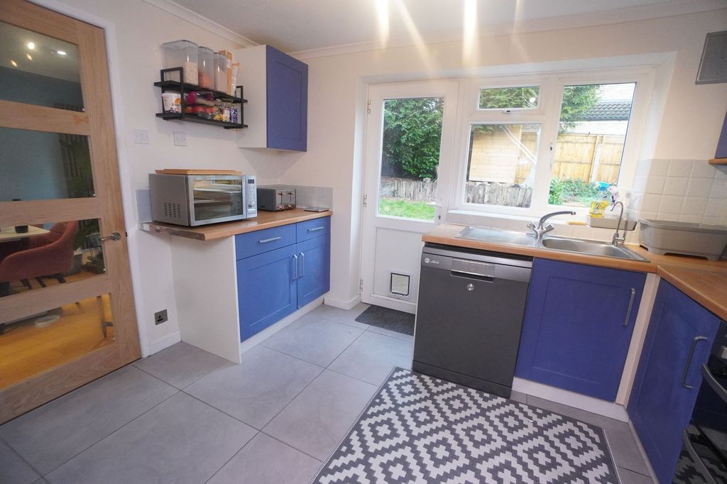 Property photo 3 of 16