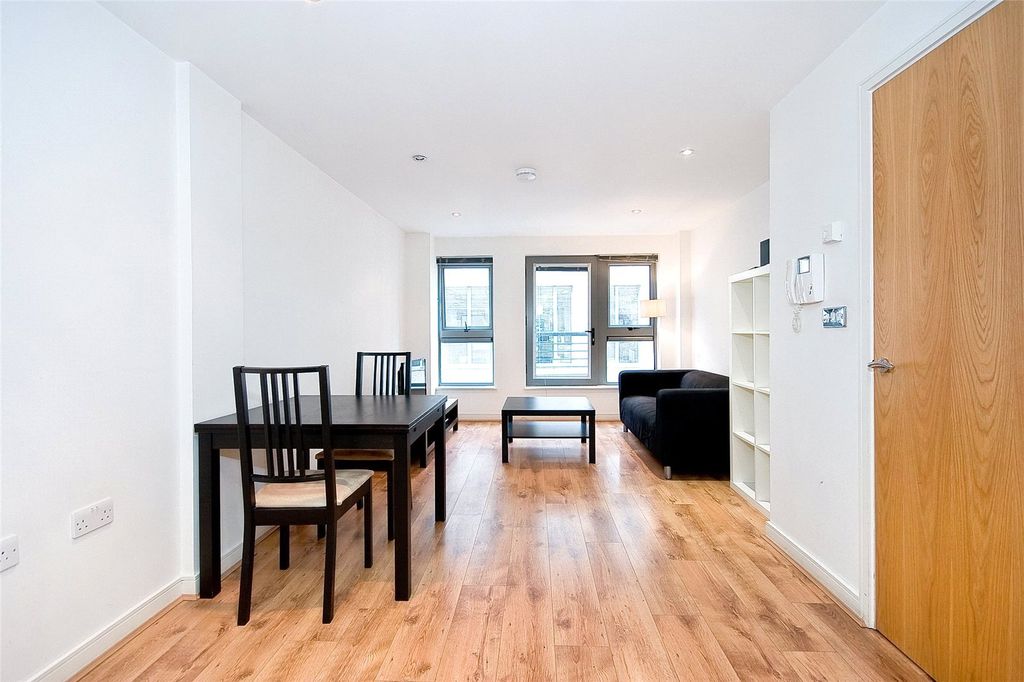 Property photo 1 of 7 Picture No. 05