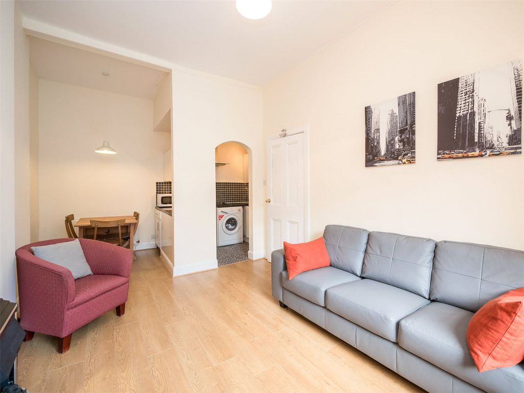 Property photo 2 of 15 Picture No. 07