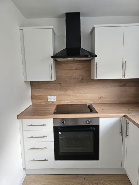 Additional image 4 of 1 bed flat to rentCastleton Drive, Newton Mearns G77