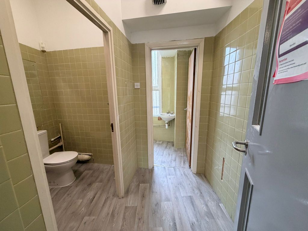 Property photo 3 of 13 Gallery
