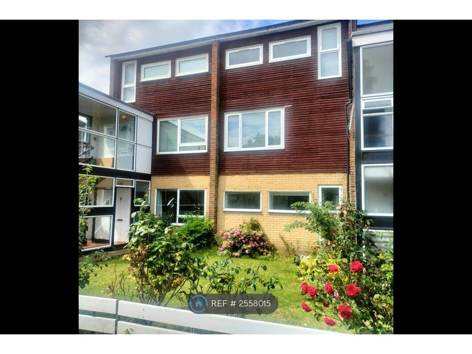 Property photo 2 of 9 External 2