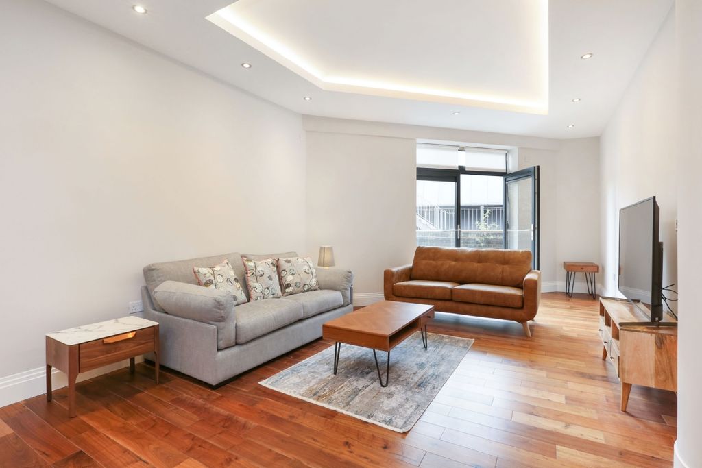 Property photo 1 of 13 77Mh, 2 Bed (2)