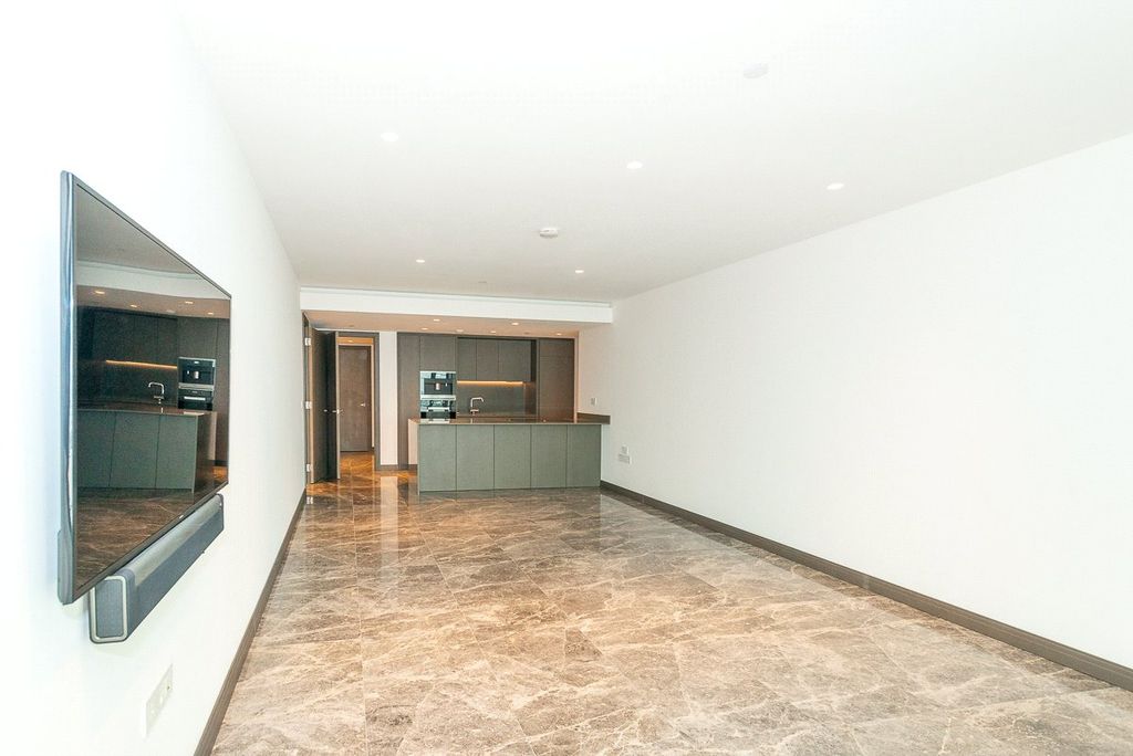 Property photo 3 of 27 Picture No. 09