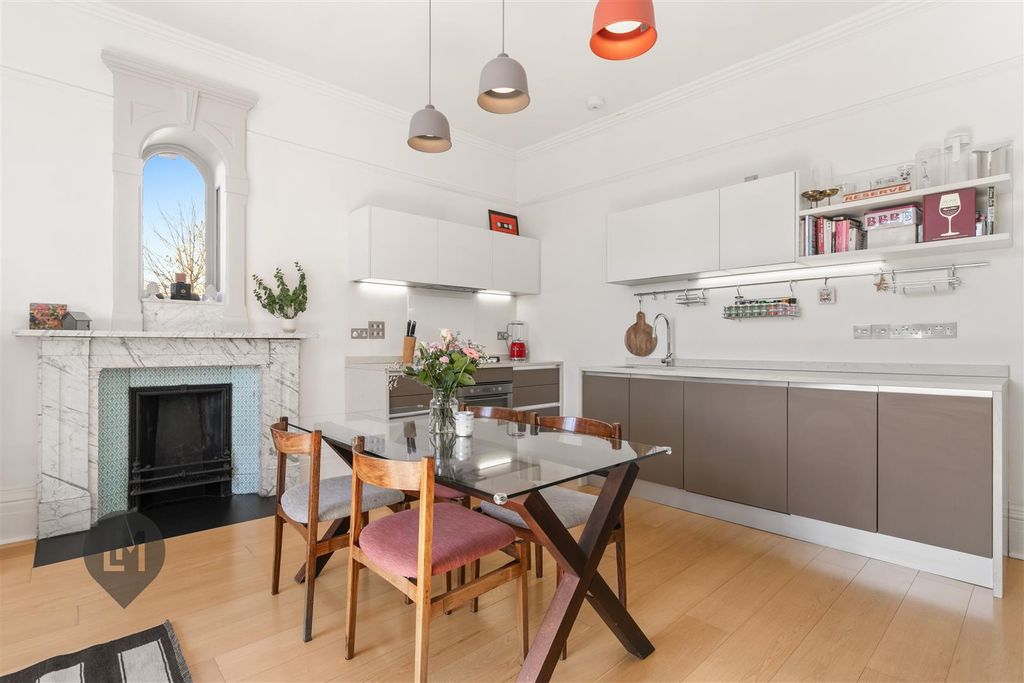 Property photo 2 of 8 Living/Dining/Kitchen