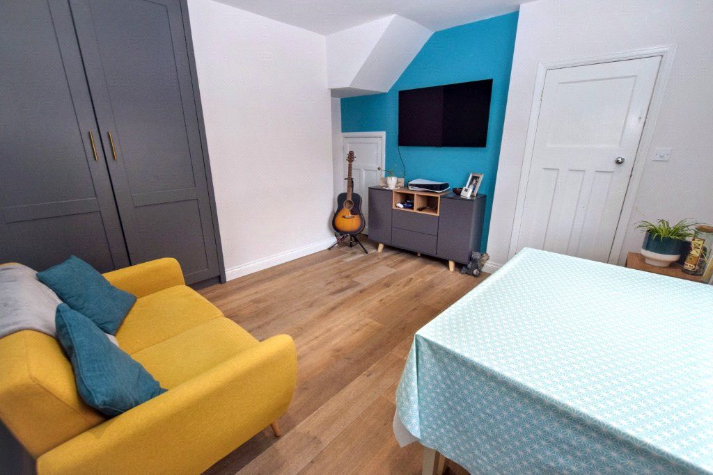 Property photo 3 of 17 Dining/Family Room