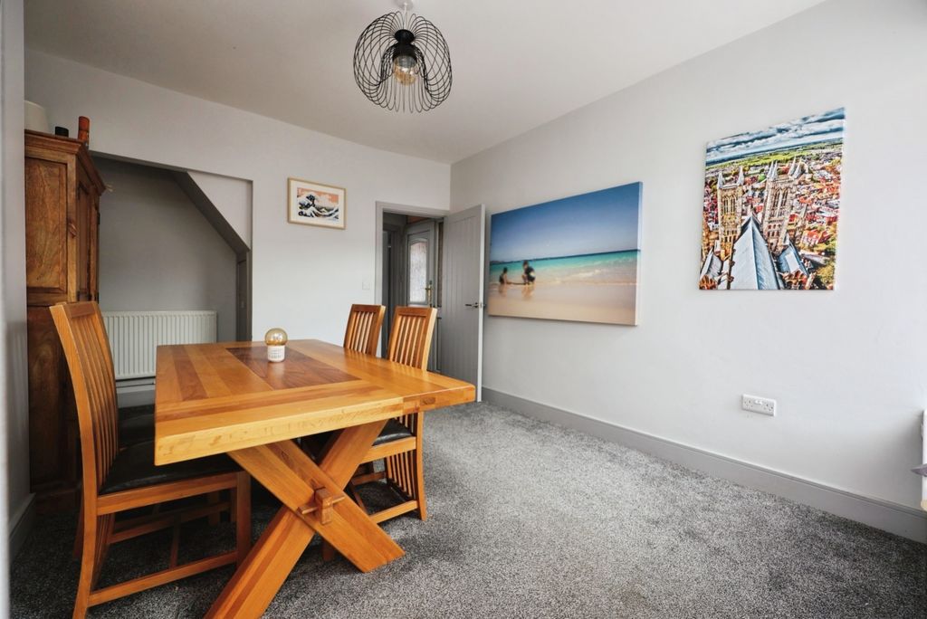 Property photo 3 of 15 5351182