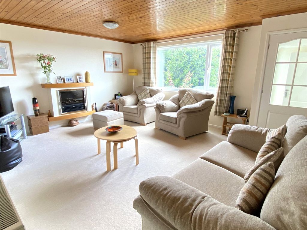 Property photo 2 of 13 Picture No. 26