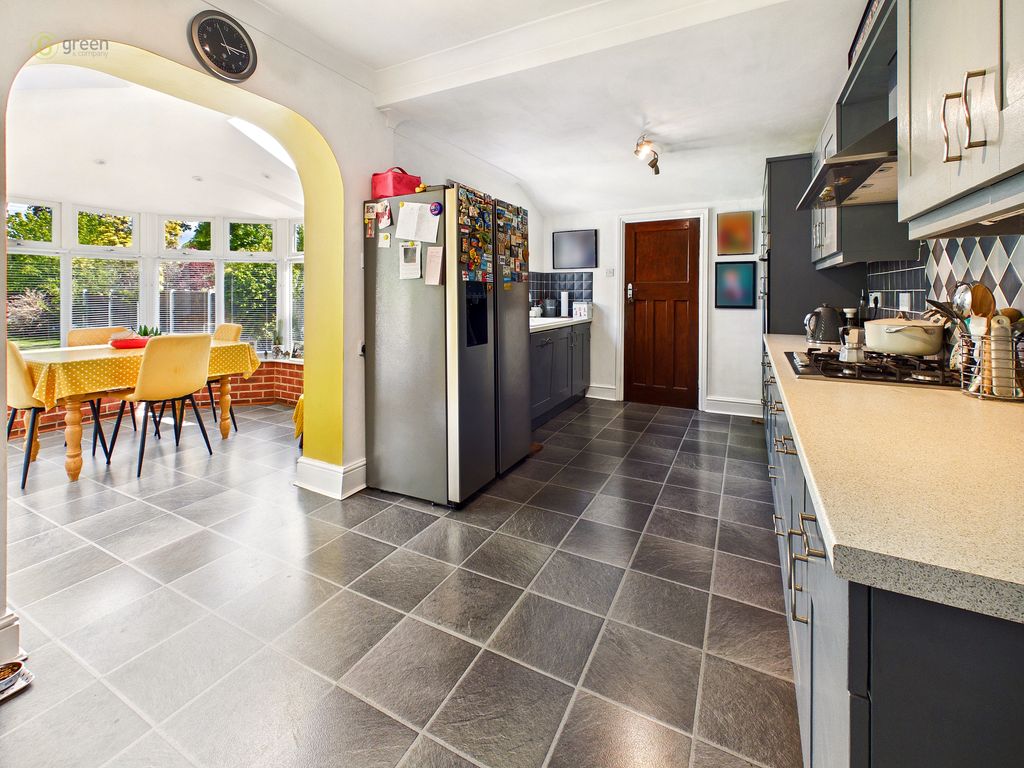 Property photo 3 of 23 7cd25A43654640Fa99514Be90684580F100Cam03830G0Pr0327Still023