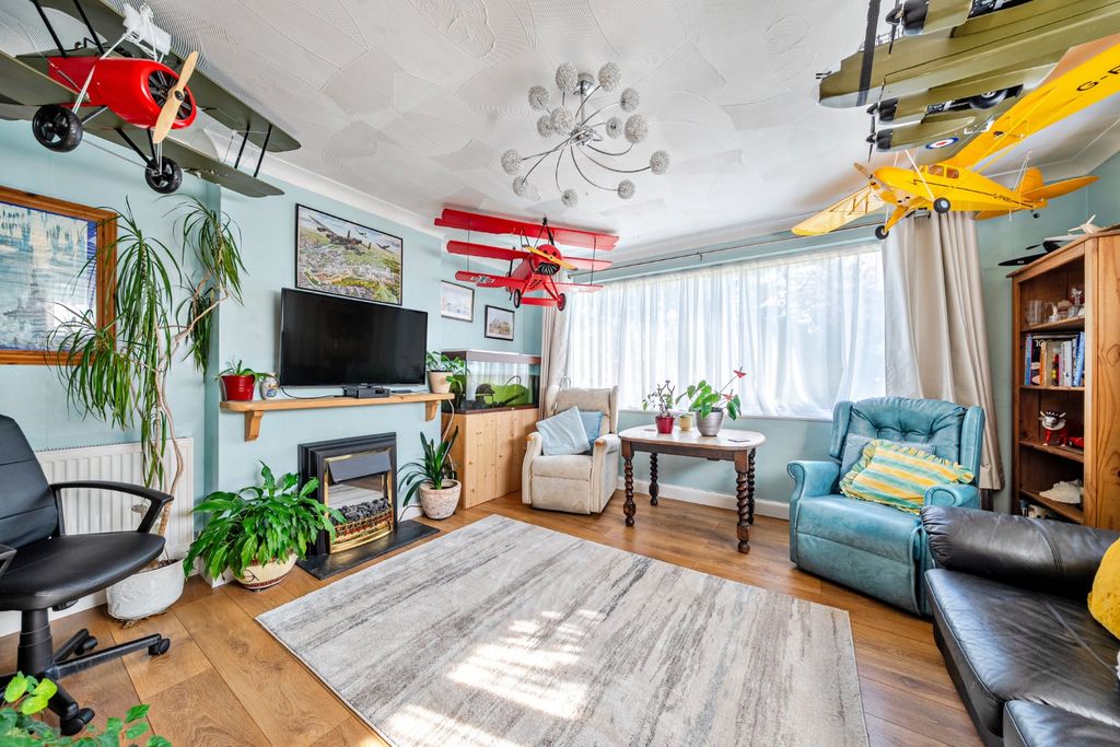 Property photo 2 of 12 Picture No. 26