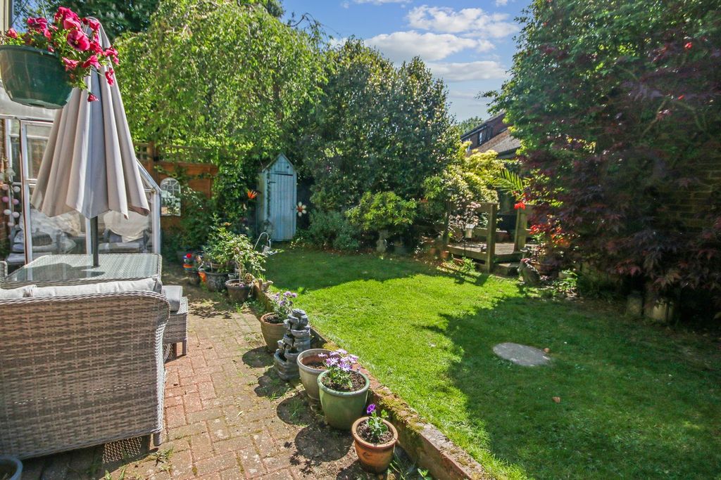 Property photo 2 of 13