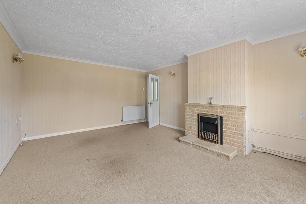 Property photo 3 of 17 Photo 3