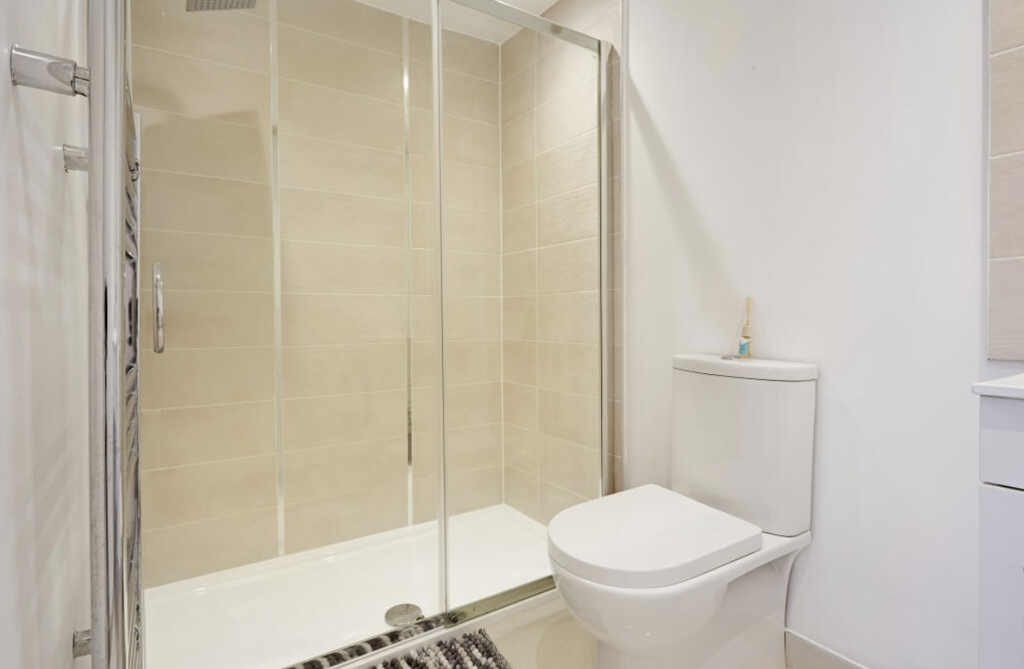 Additional image 7 of 6 bed property to rentArgos Hill, Crowborough TN6