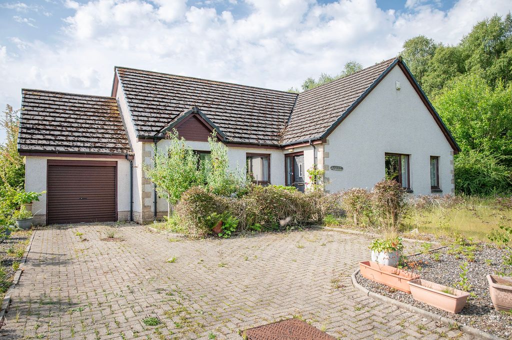 Property photo 1 of 29