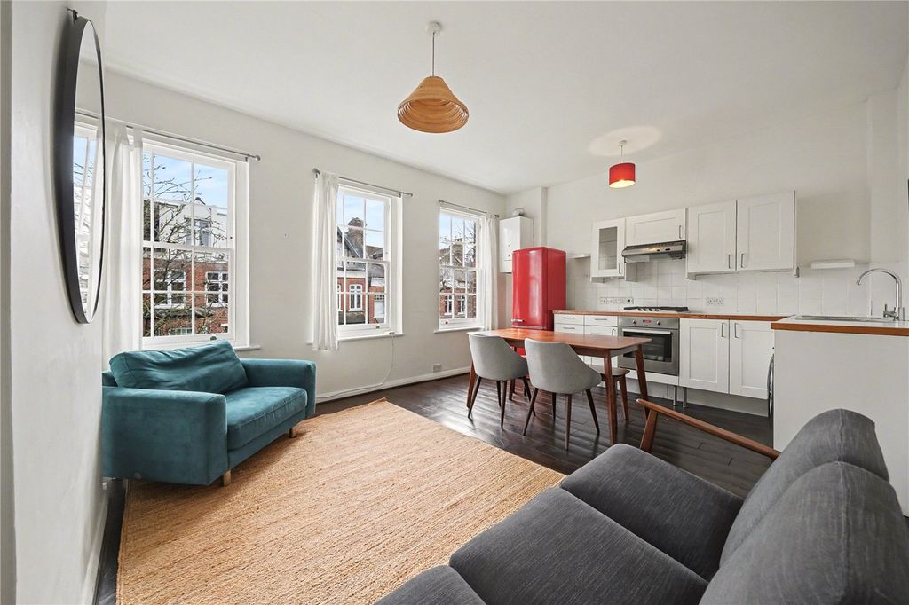 Property photo 2 of 12 Picture No. 14