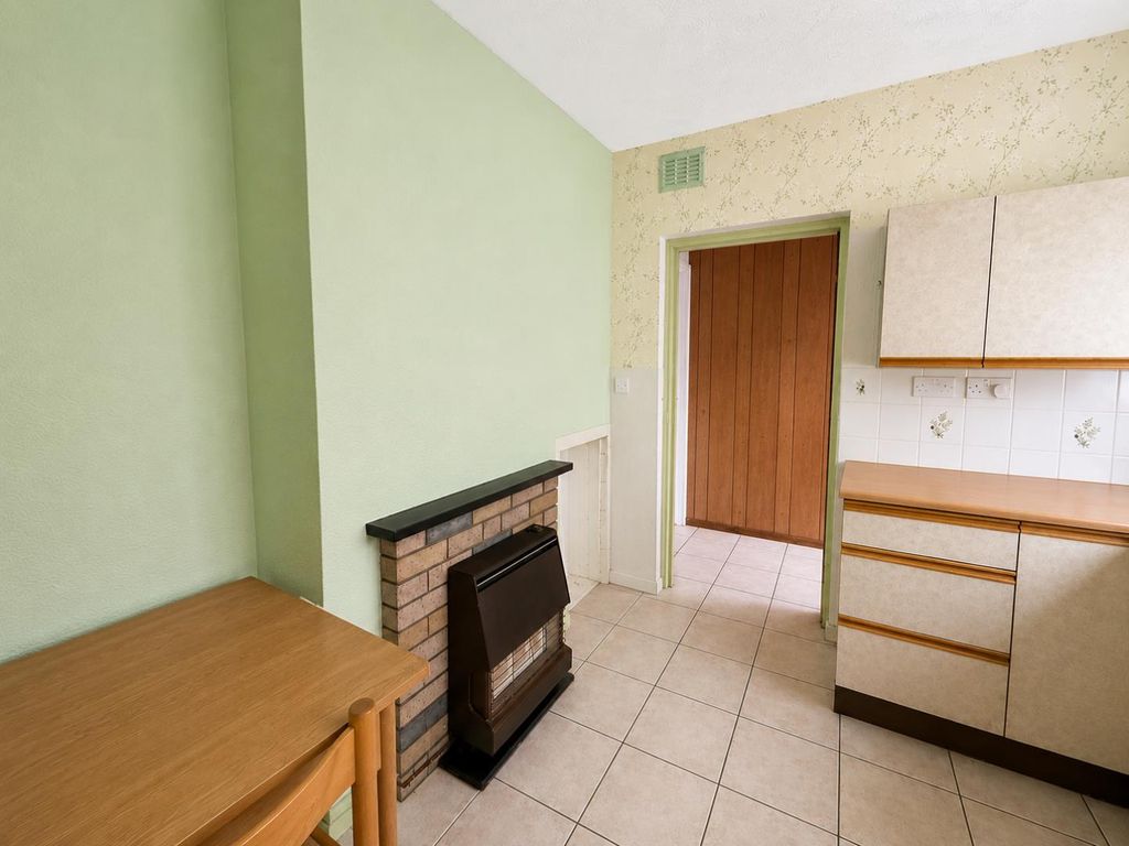 Property photo 3 of 18 0F18c7ce-594A-4Fb3-9ba9-Fdae7d562d1c.Png