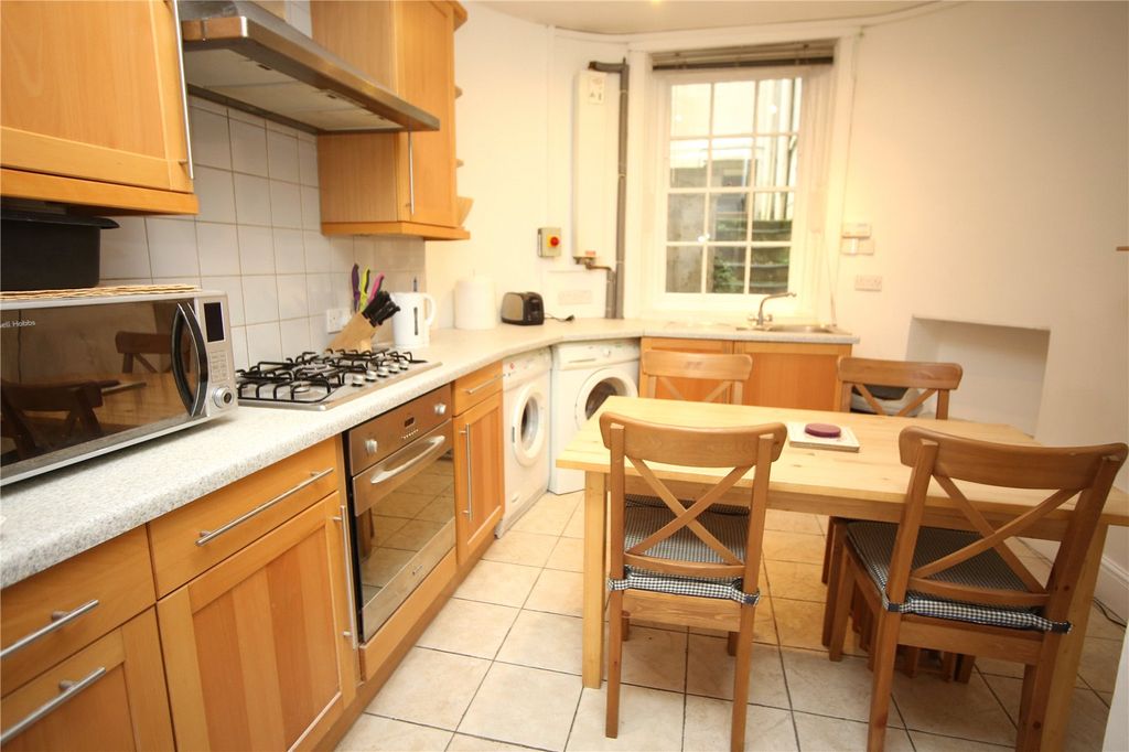 Property photo 3 of 9 Picture No. 16