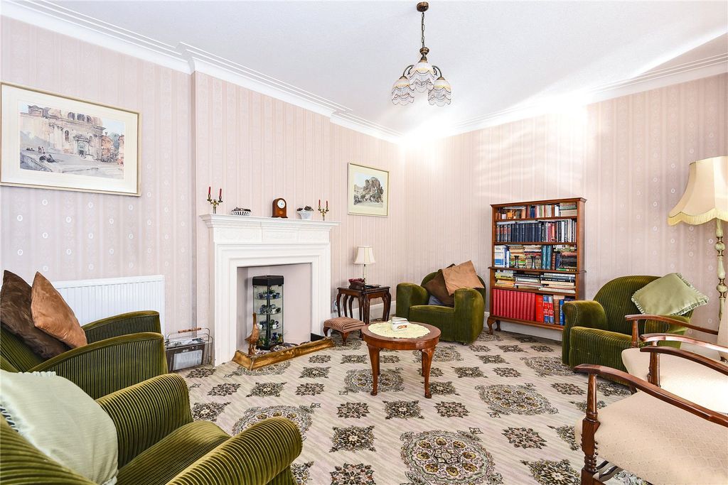 Property photo 2 of 17 Picture No. 02