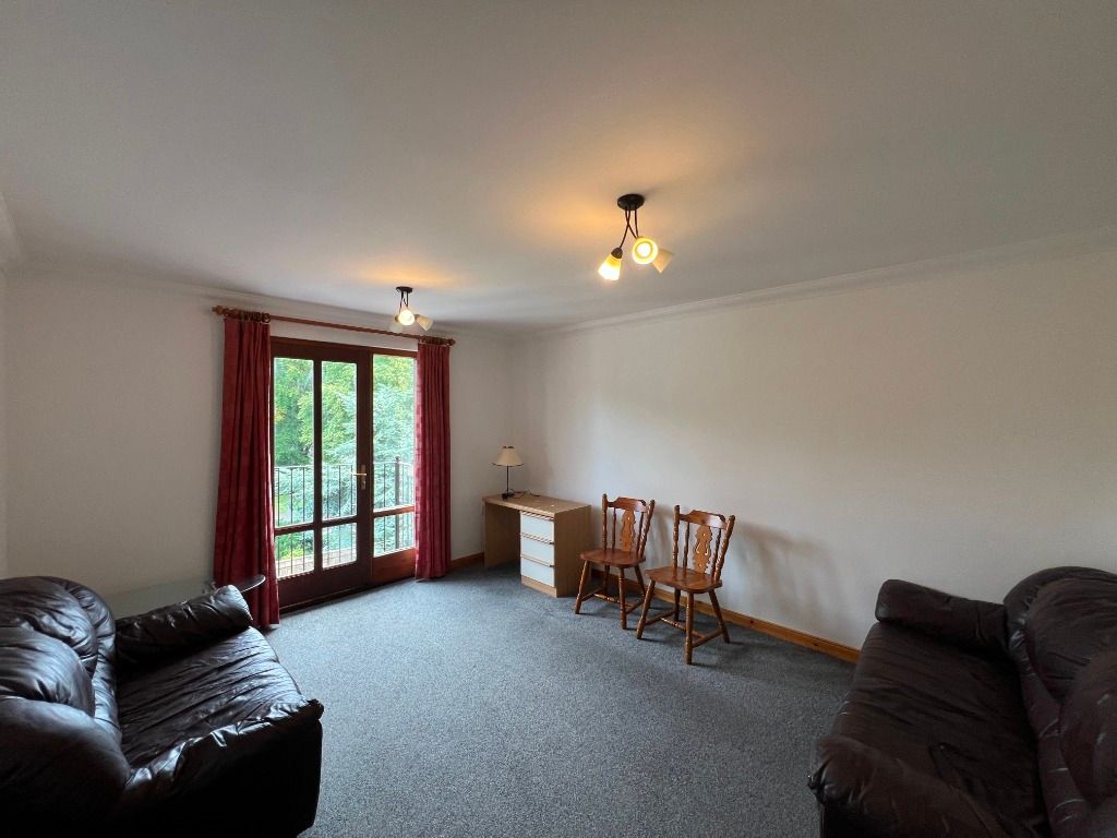 Property photo 3 of 12 Photo 3