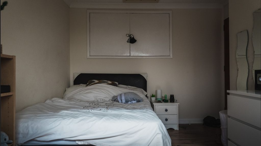 Property photo 1 of 6 A Cozy Double Bedroom With A Comfortable Bed, Perf...