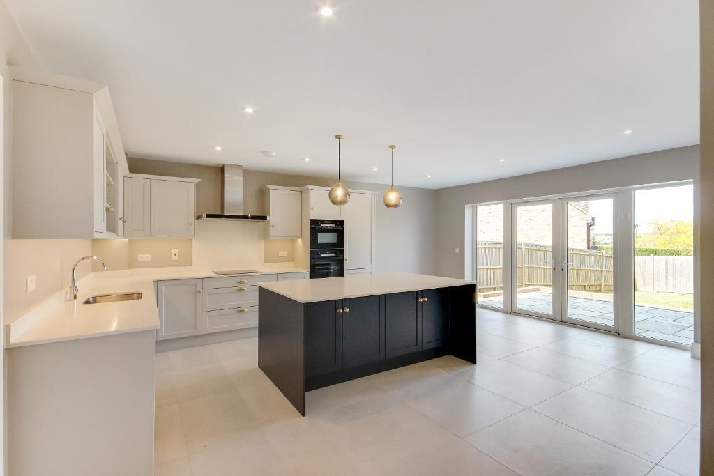 Property photo 2 of 15 Photo 2