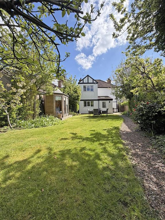 Property photo 3 of 20