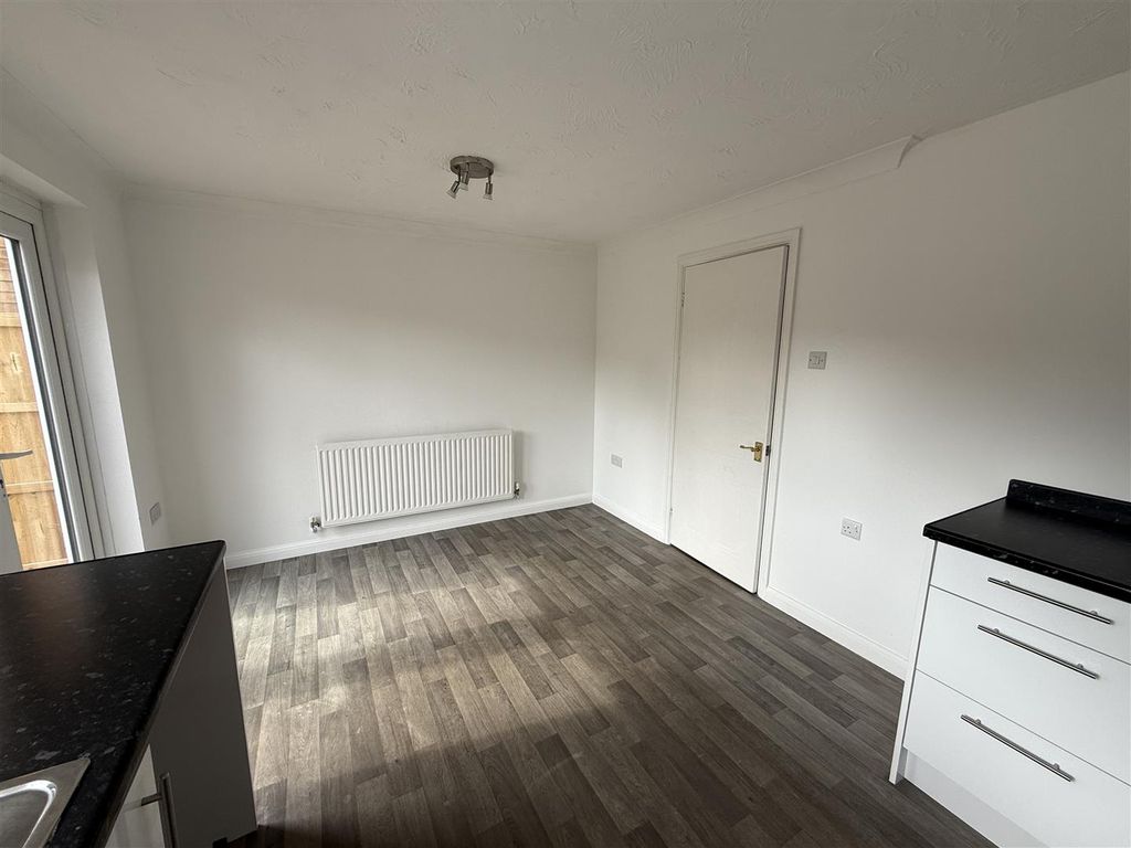 Property photo 3 of 13 Img_8344.Jpg