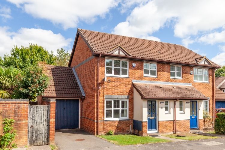 Property photo 1 of 9 261419