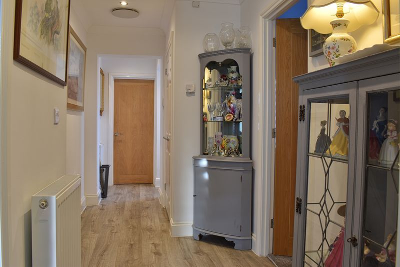 Property photo 2 of 18 Photo 8