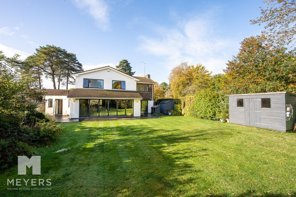 Property photo 2 of 24