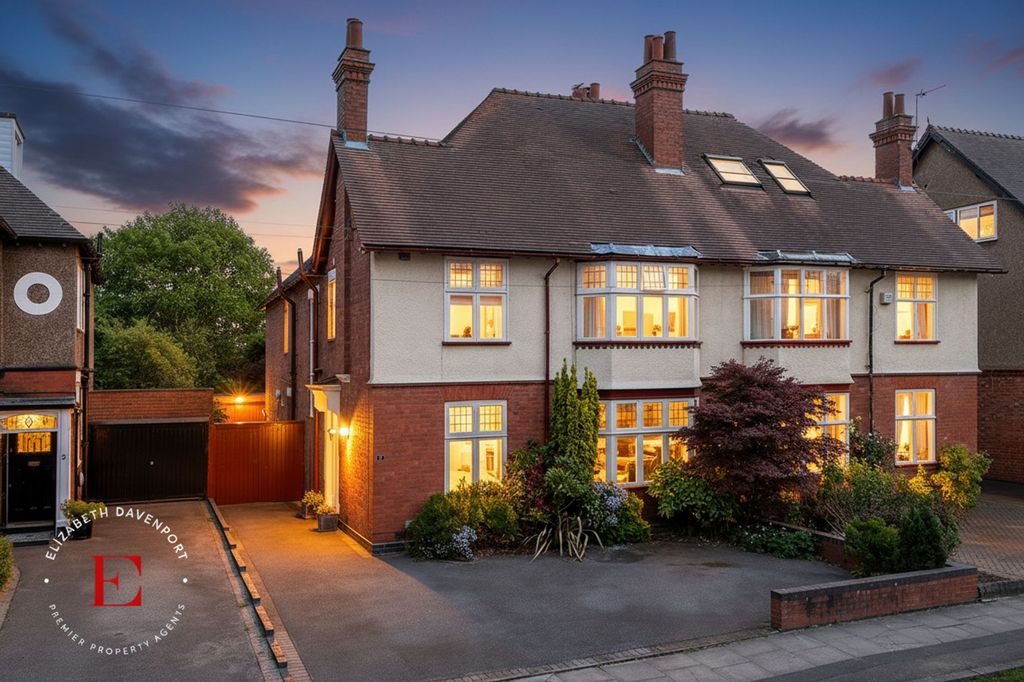 Property photo 1 of 27