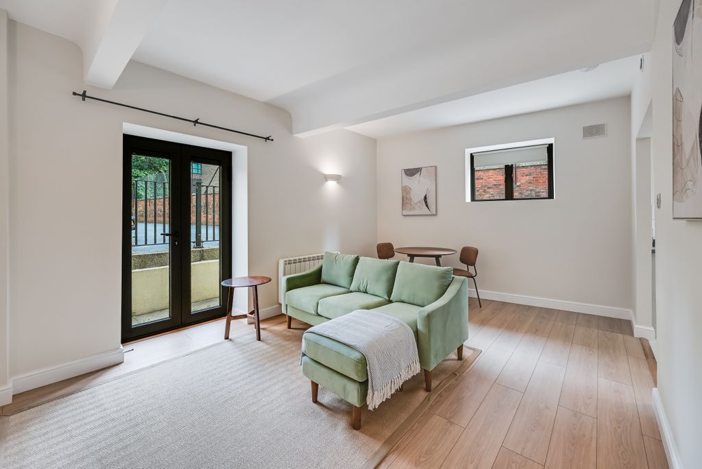 Property photo 1 of 18 Dsc_0905-Hdr