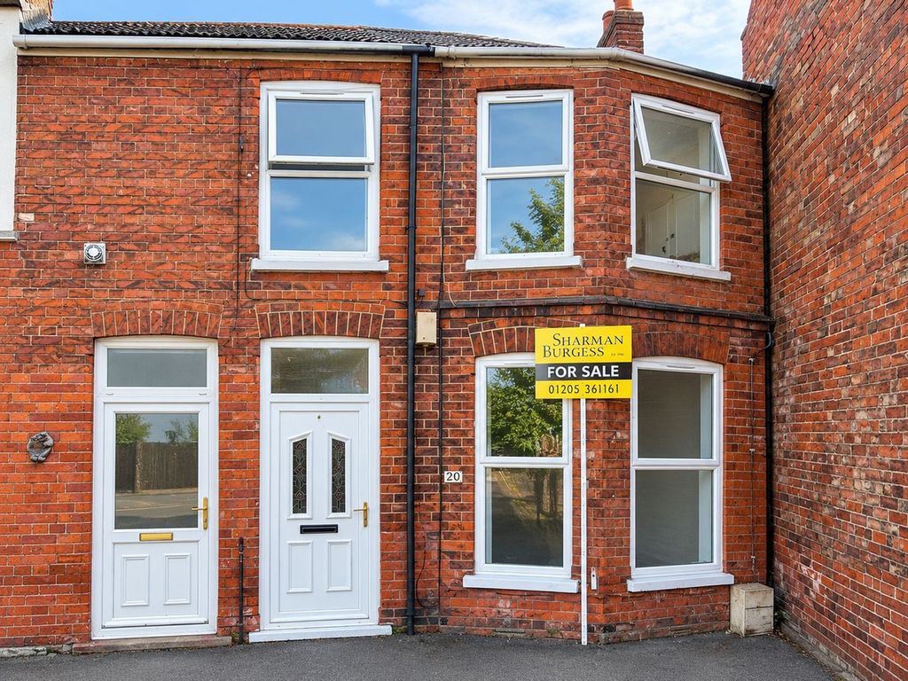 Property photo 1 of 12