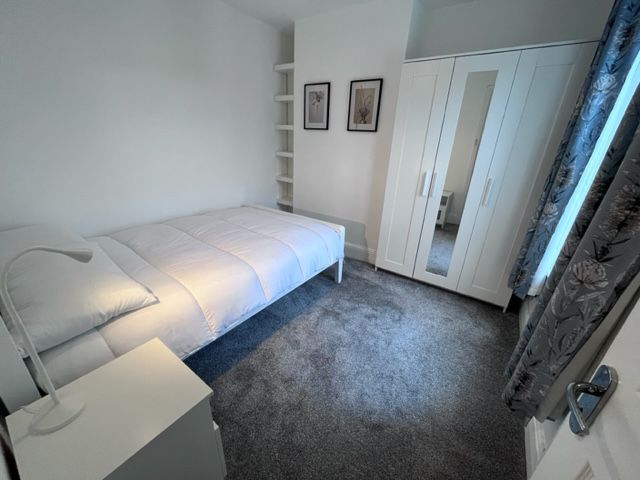 Property photo 1 of 15 Image