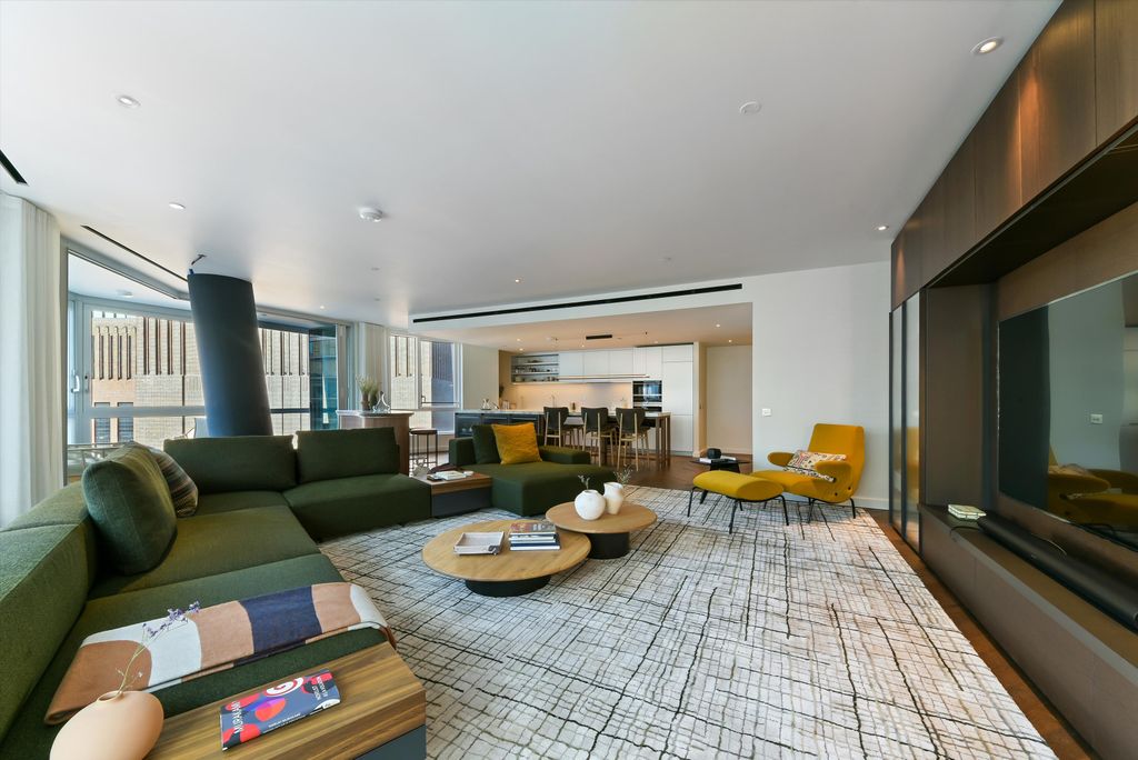 Property photo 1 of 16 Image