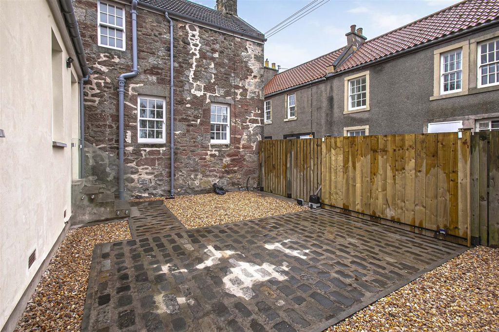 Additional image 5 of 3 bed semi-detached house for sale8 School Wynd, Kinross KY13