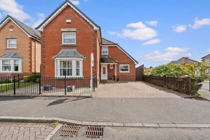 Property photo 1 of 42