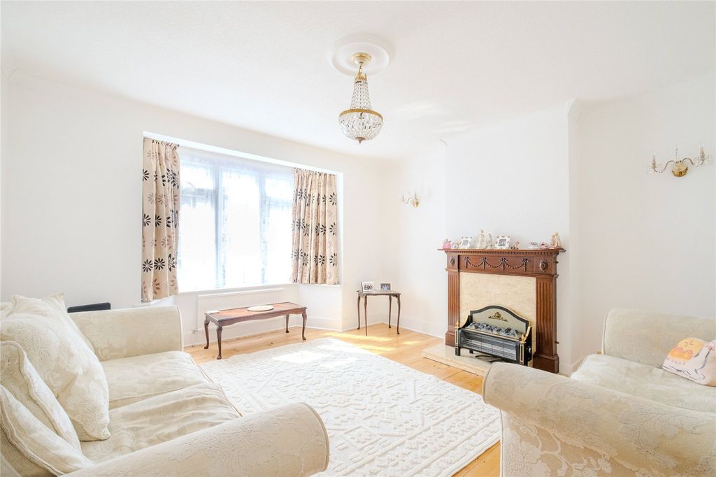 Property photo 2 of 14 Picture No. 08