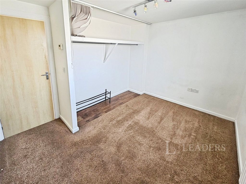 Property photo 3 of 9 Picture No. 02