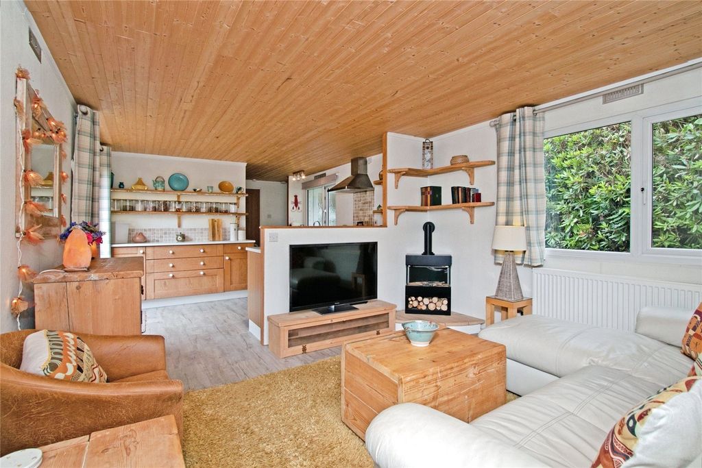 Property photo 3 of 14 Picture No. 09