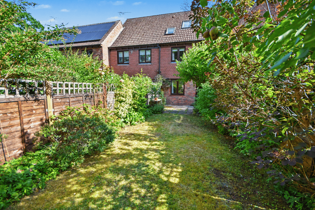 Property photo 2 of 12