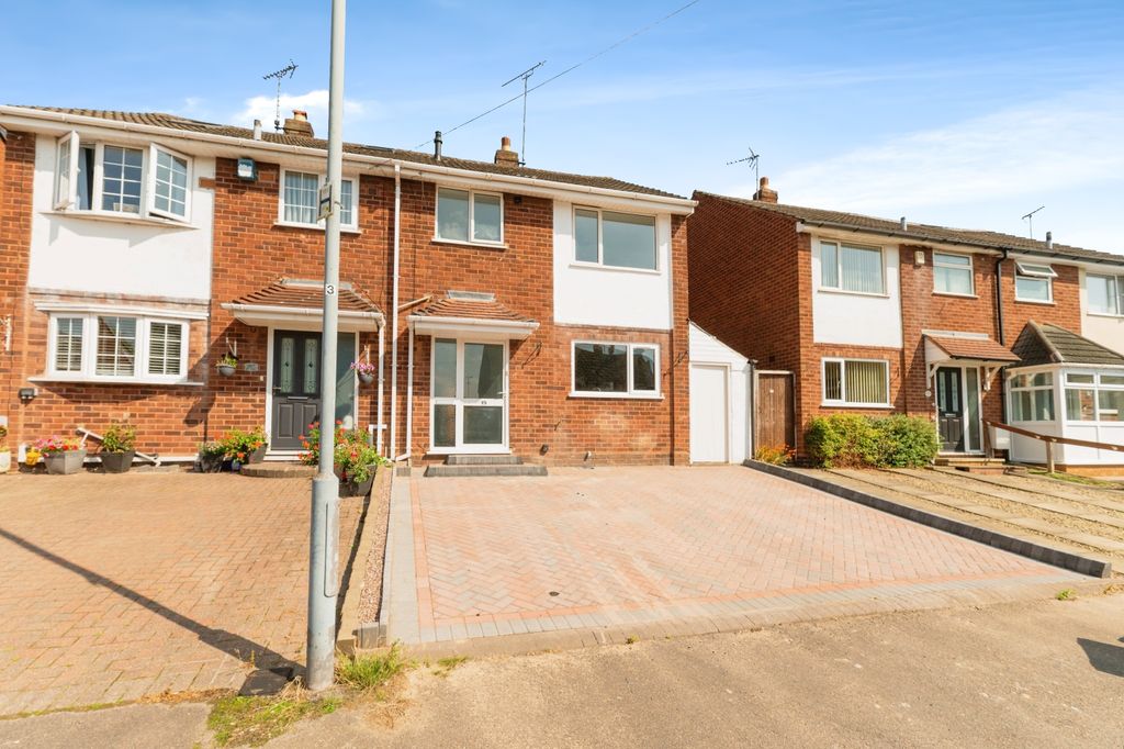 Property photo 3 of 31 3