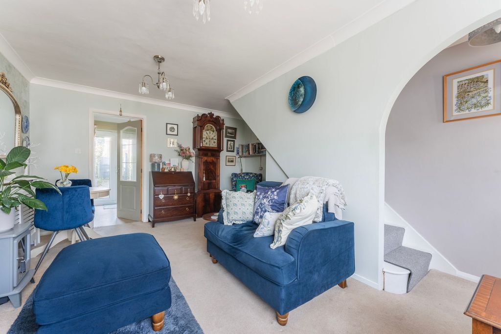 Property photo 3 of 15