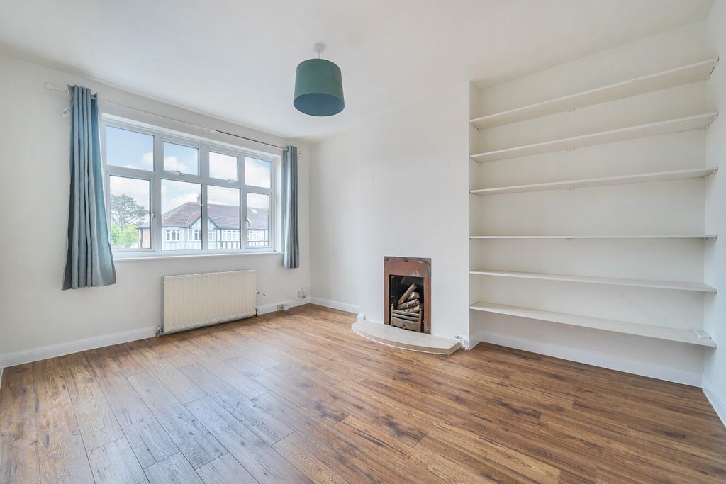 Property photo 2 of 17 1465813-13-6A0c45...