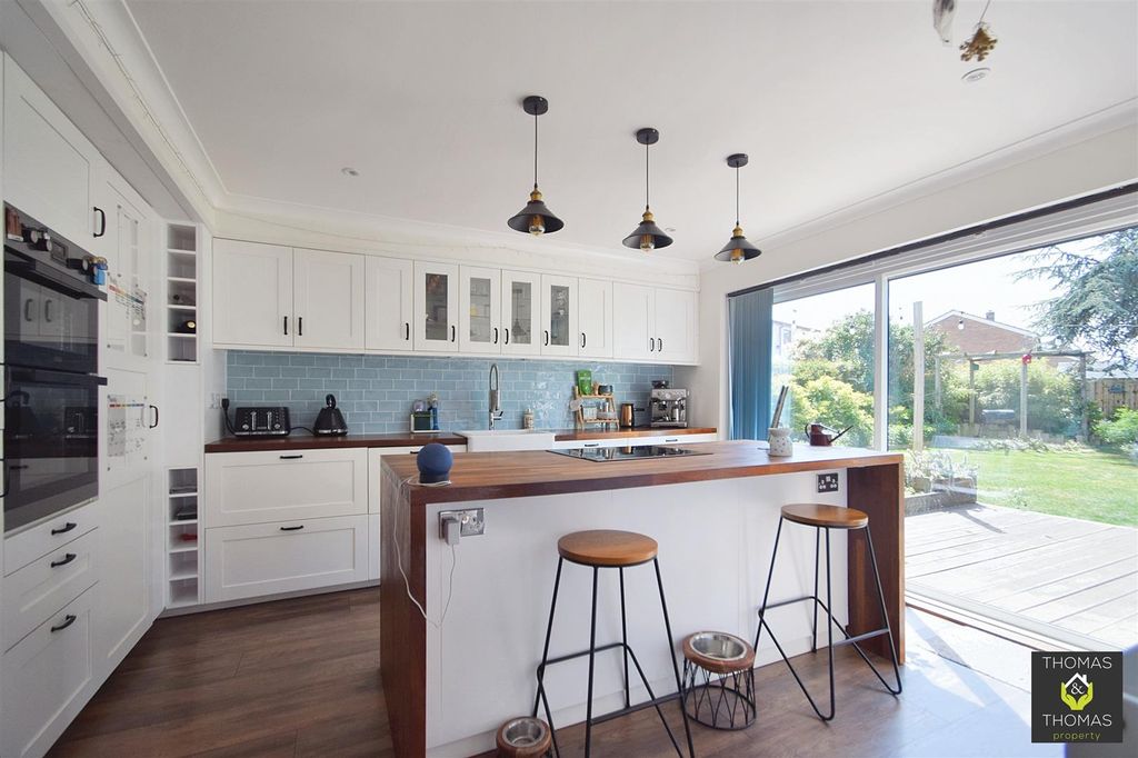Property photo 2 of 18 Dsc_0008 (1).Jpg