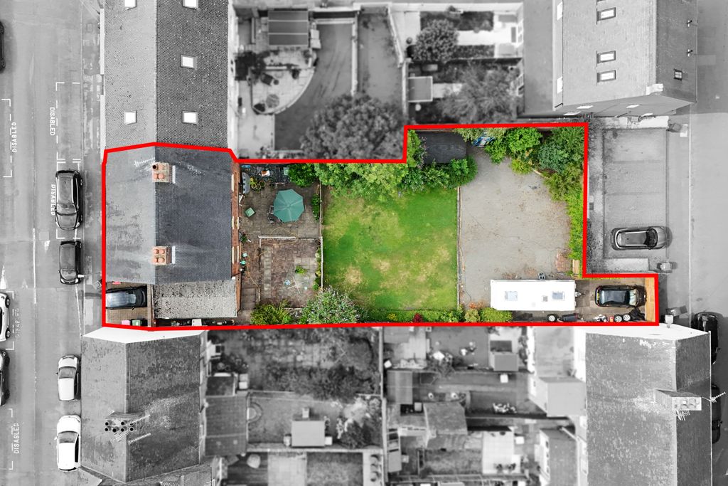 Property photo 3 of 39 A2
